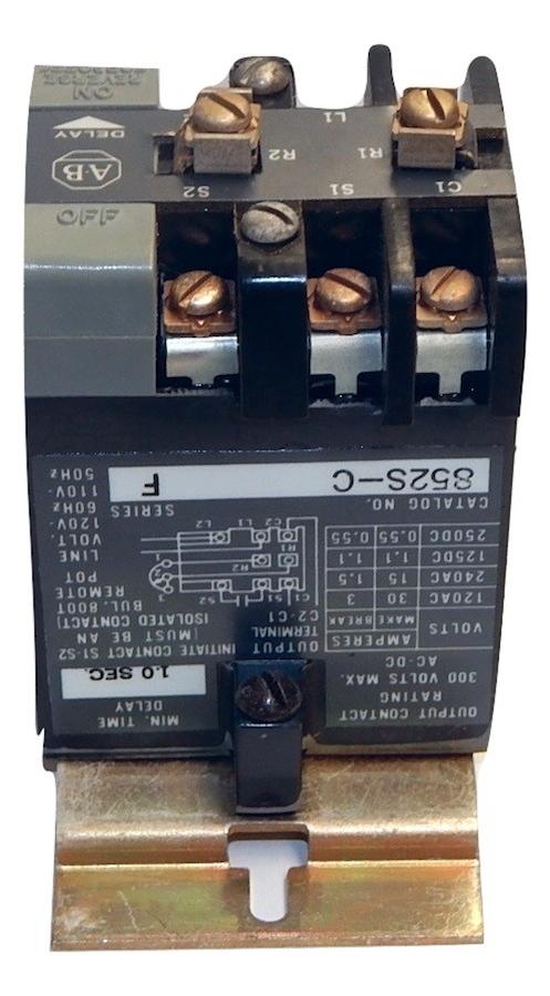 Allen Bradley   852S-C     Solid State Timing Relay Min 10 Sec 120V 60HZ