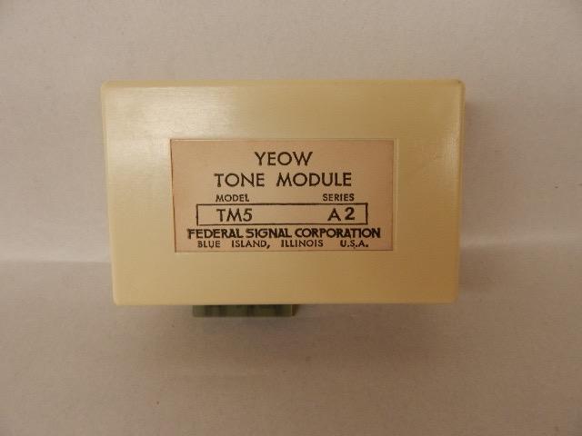 Federal Signal TM5 Yeow Tone Module 545-1296Hz 36 cycles/minute Contin ...