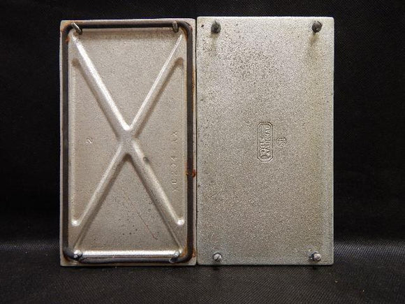 Pyle National   XC-204     4 Gang Blank Cover FS Malleable Iron